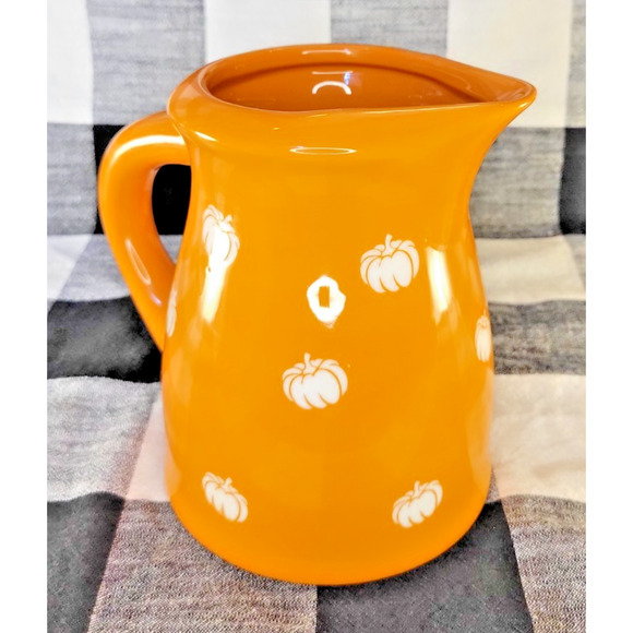 Terramoto Ceramic Pitcher Orange White Pumpkins Autumn Halloween Fall 44oz - Picture 1 of 9